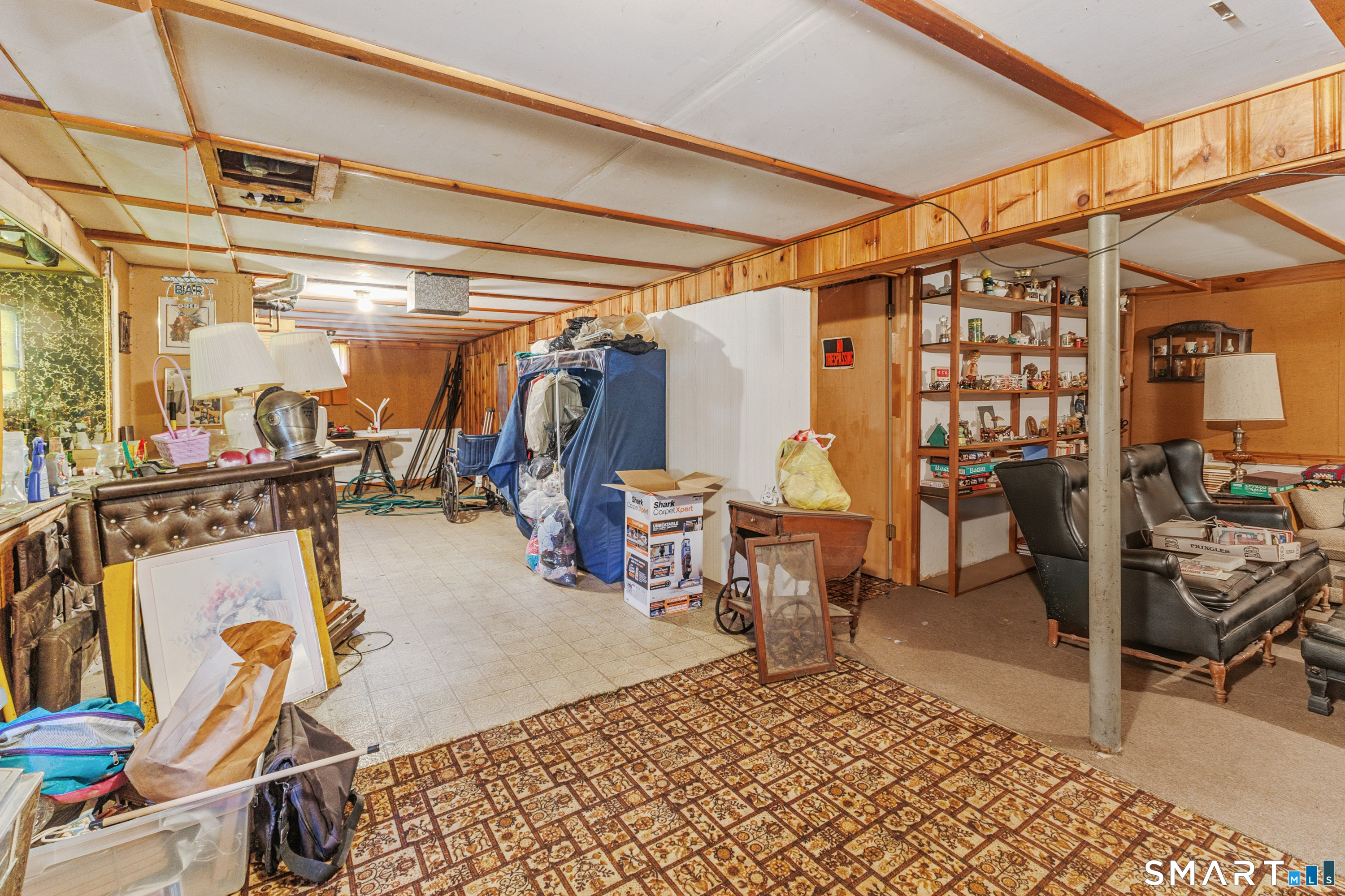 275 Country Lane