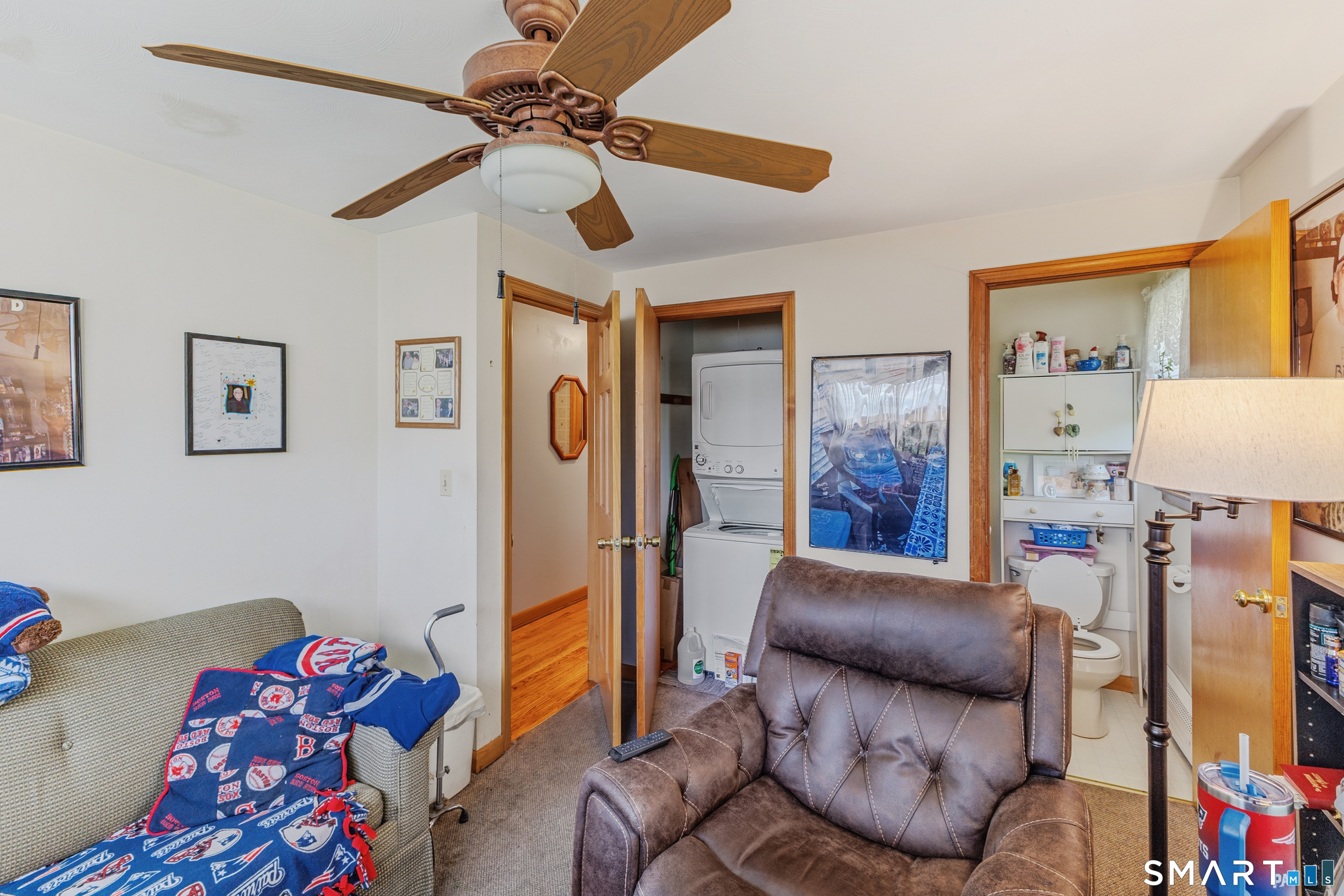 275 Country Lane