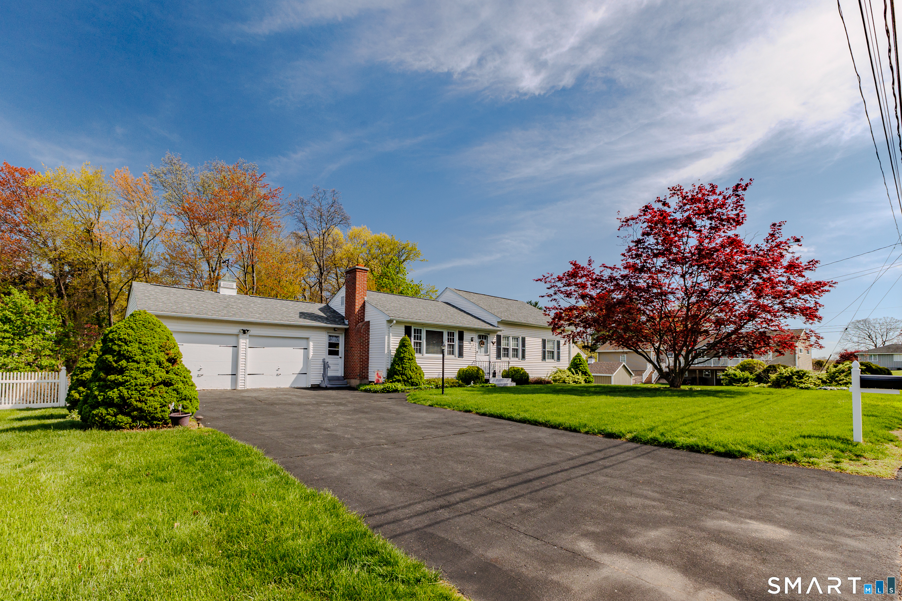 275 Country Lane