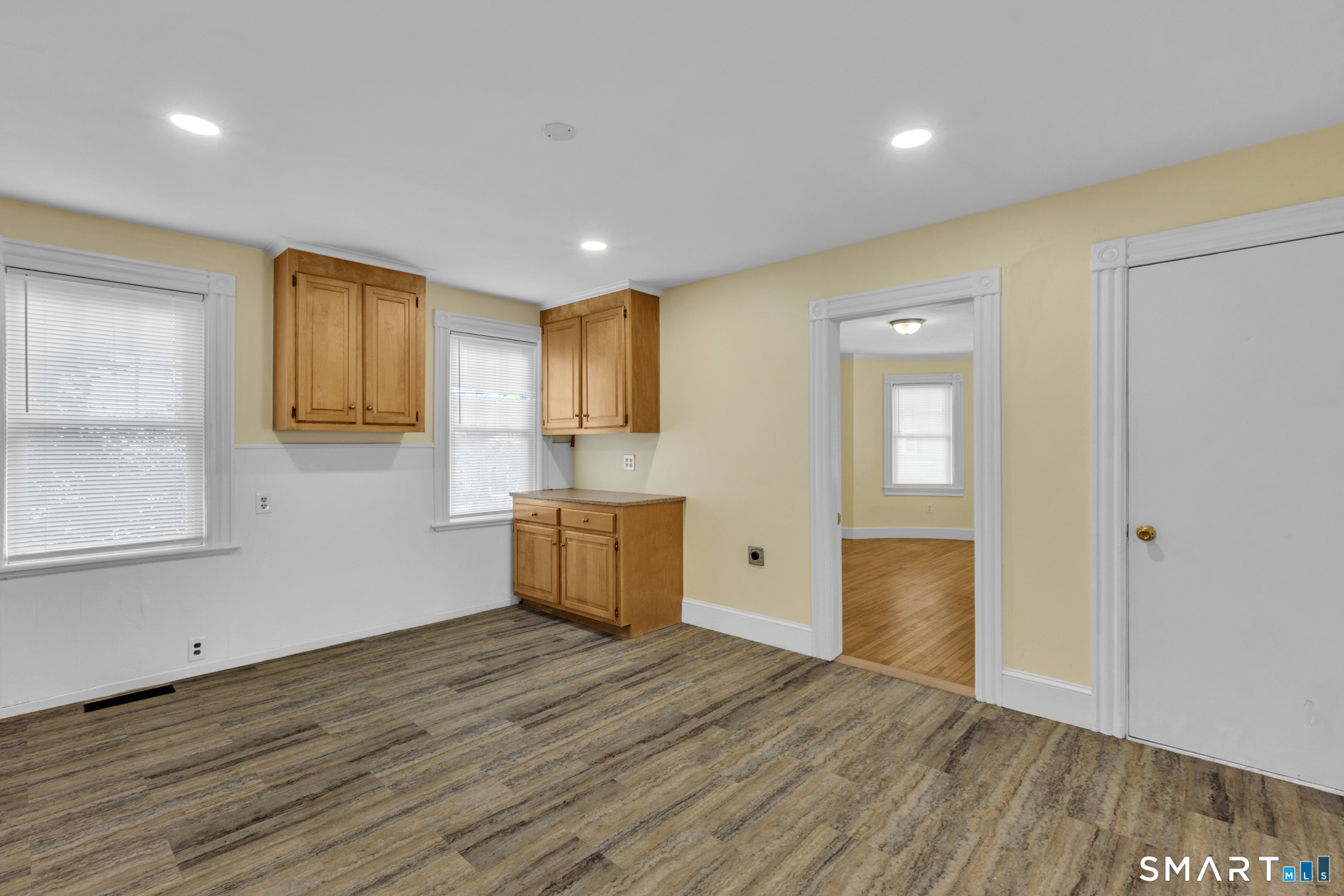 49 High Street Unit: A