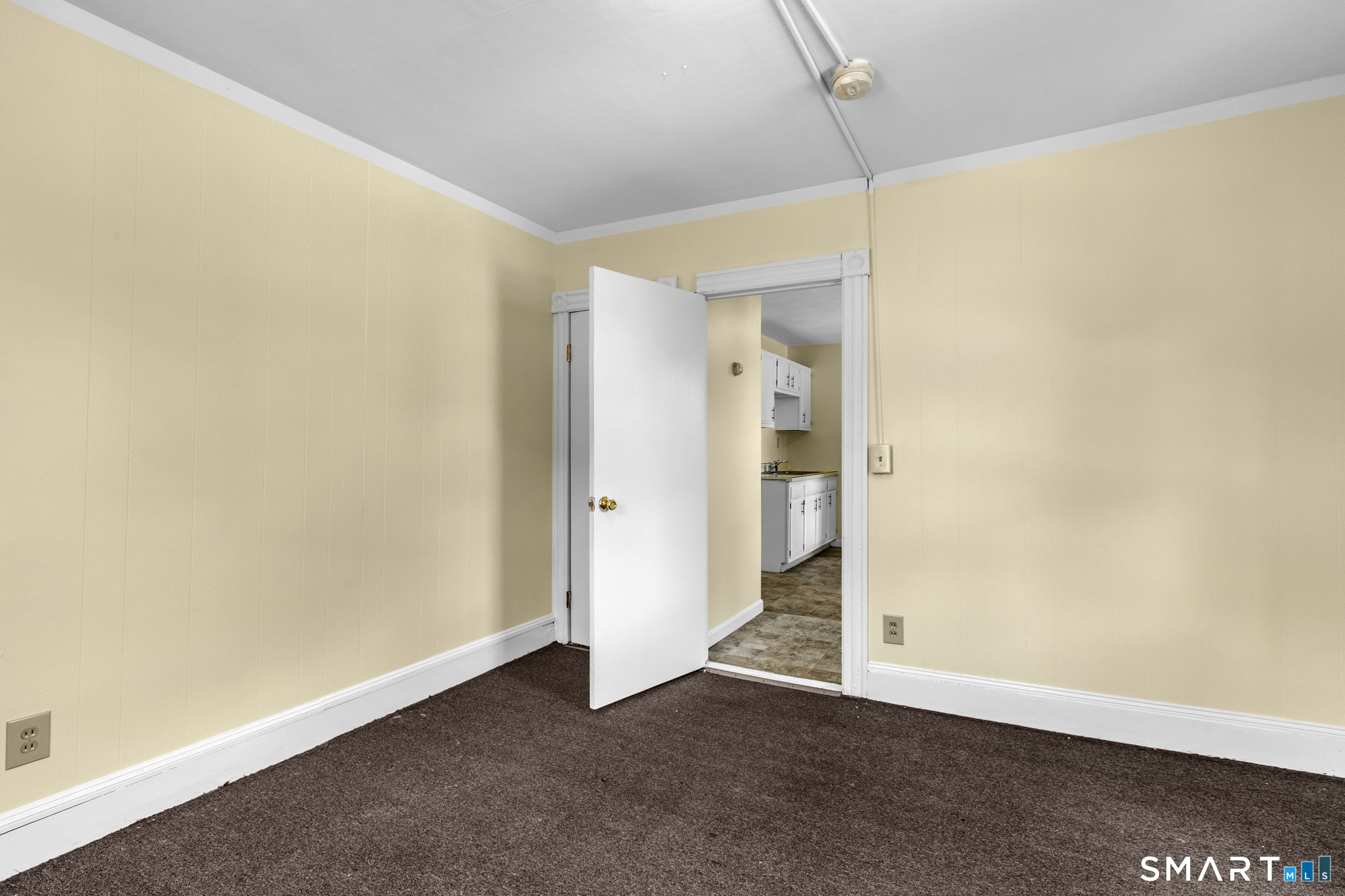 49 High Street Unit: B