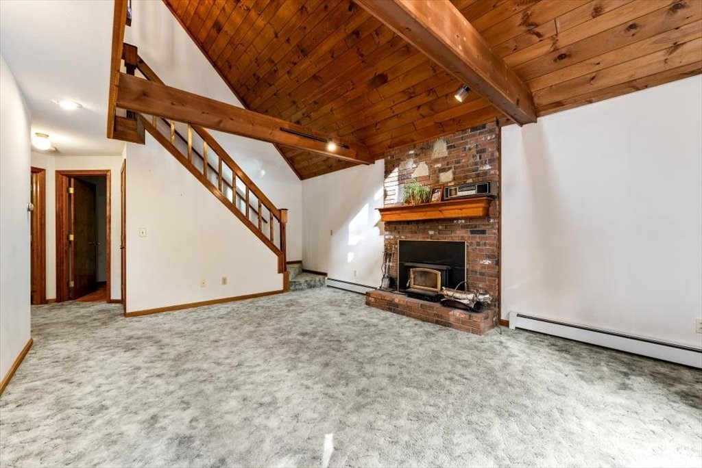 2172 Greenwich Rd