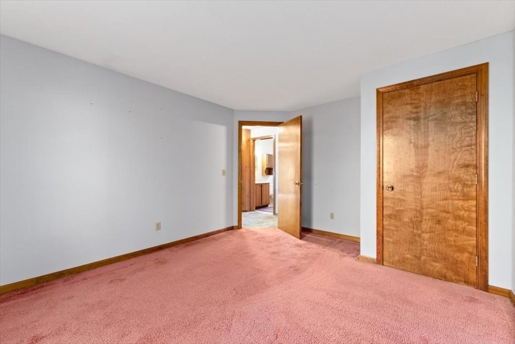 2172 Greenwich Rd