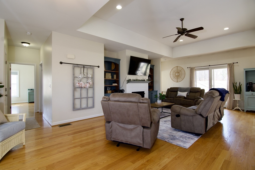 18 Bellawood Dr