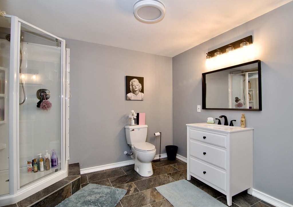 18 Bellawood Dr