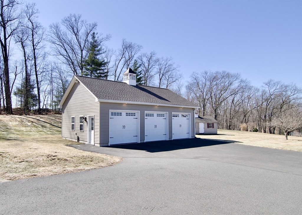 18 Bellawood Dr