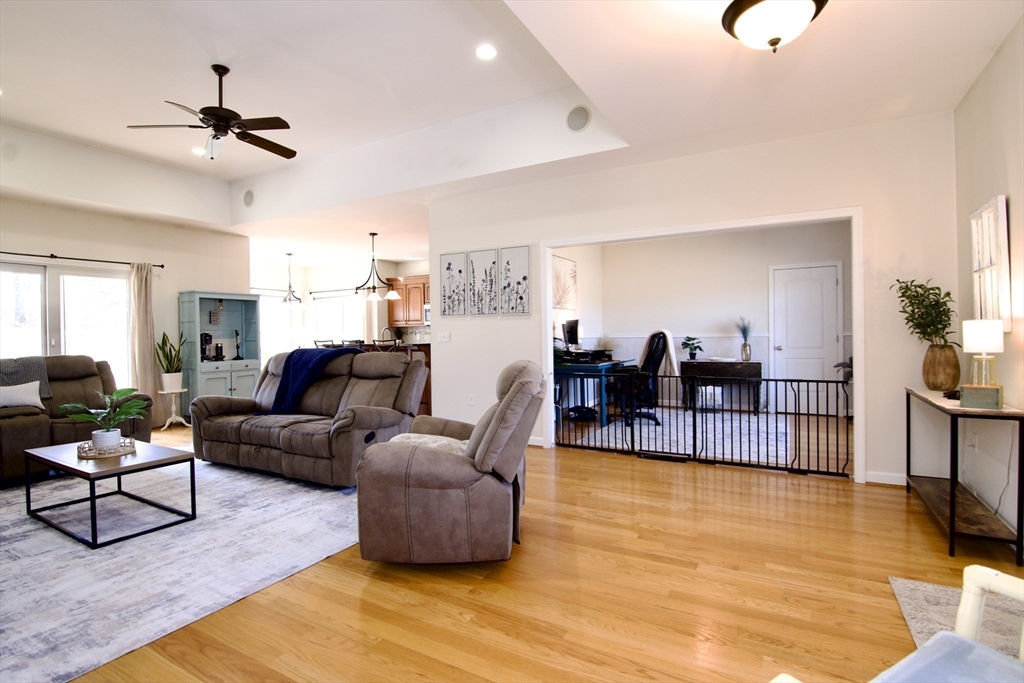 18 Bellawood Dr
