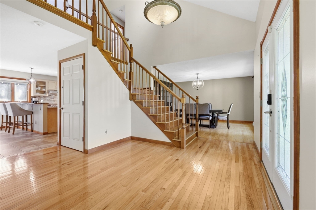 38 Evergreen Dr