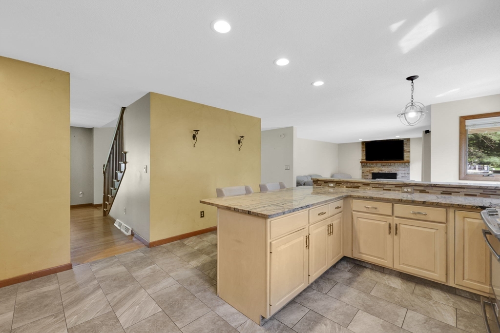 38 Evergreen Dr