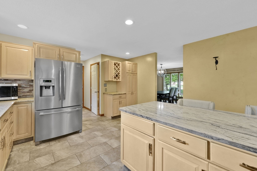 38 Evergreen Dr
