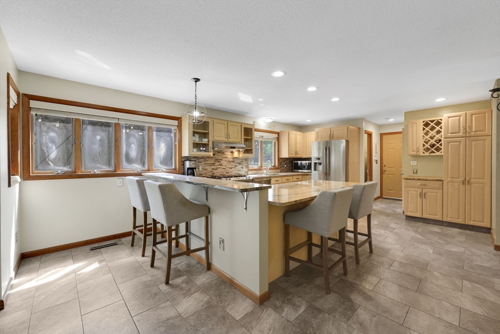 38 Evergreen Dr