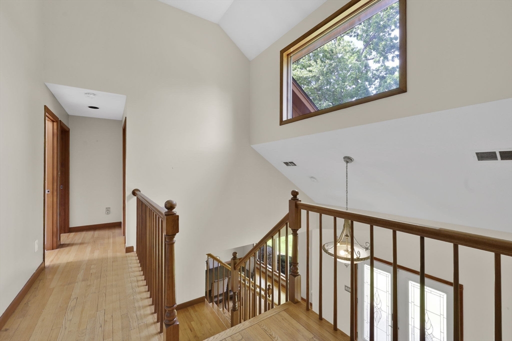 38 Evergreen Dr