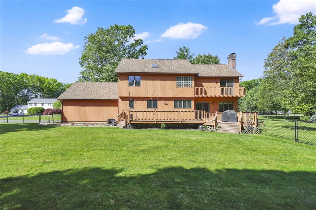 38 Evergreen Dr