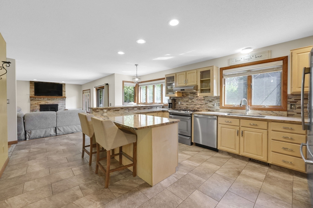 38 Evergreen Dr