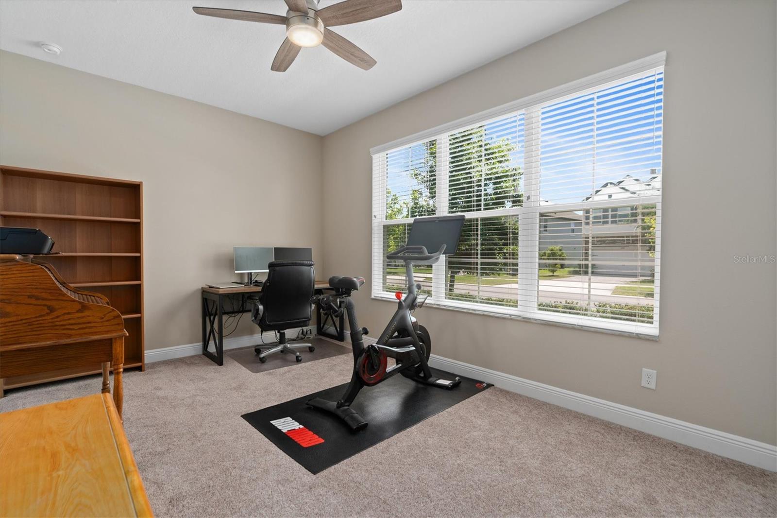 3885 VILLAMORE LN