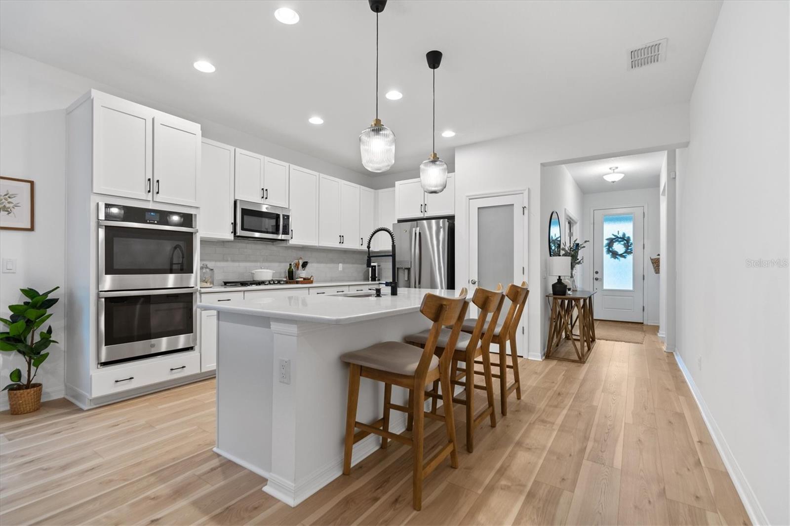 12075 GAVIN LN
