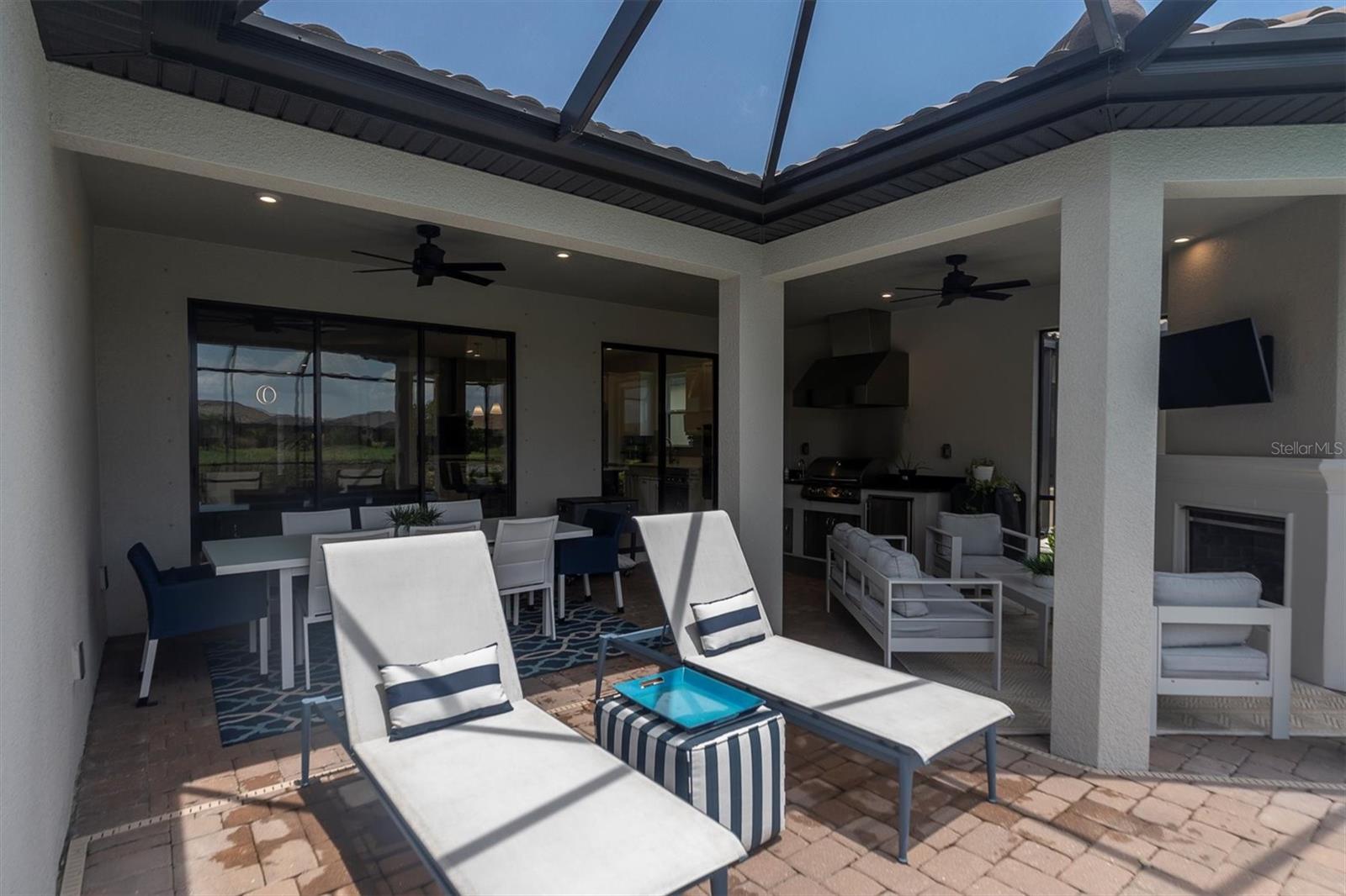 10926 CALLUNA DR