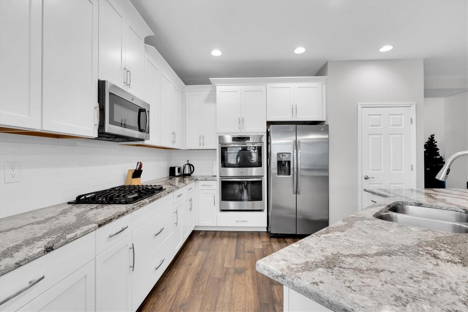 12462 RANGELAND BLVD