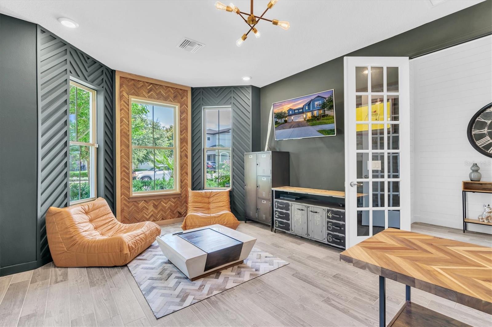 2641 WHITTLER BR