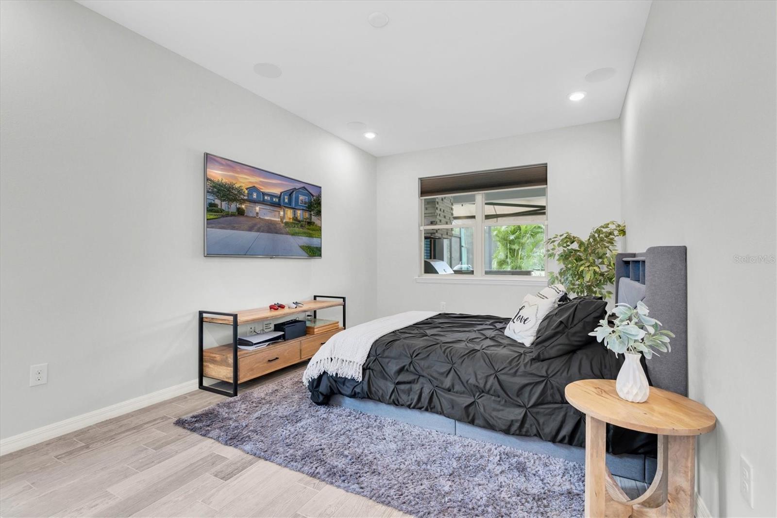 2641 WHITTLER BR