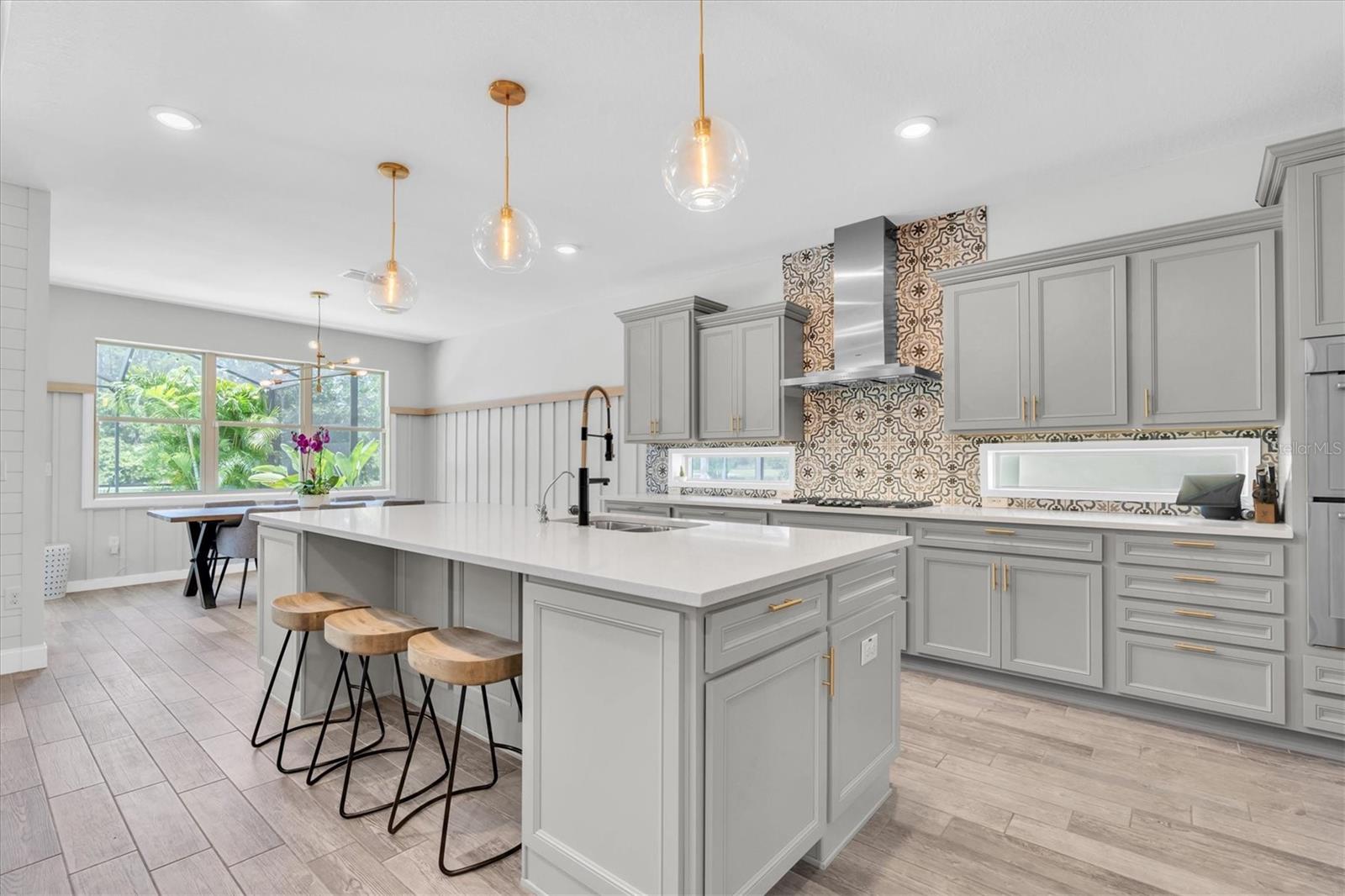 2641 WHITTLER BR