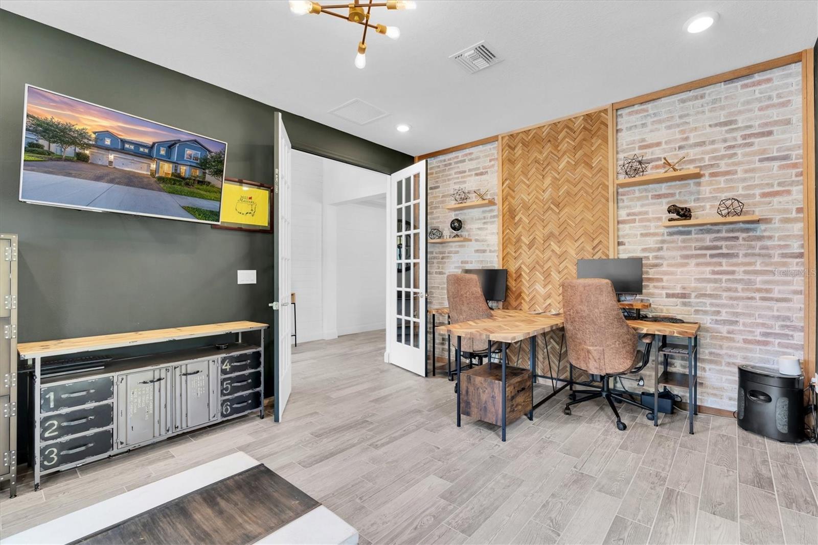 2641 WHITTLER BR