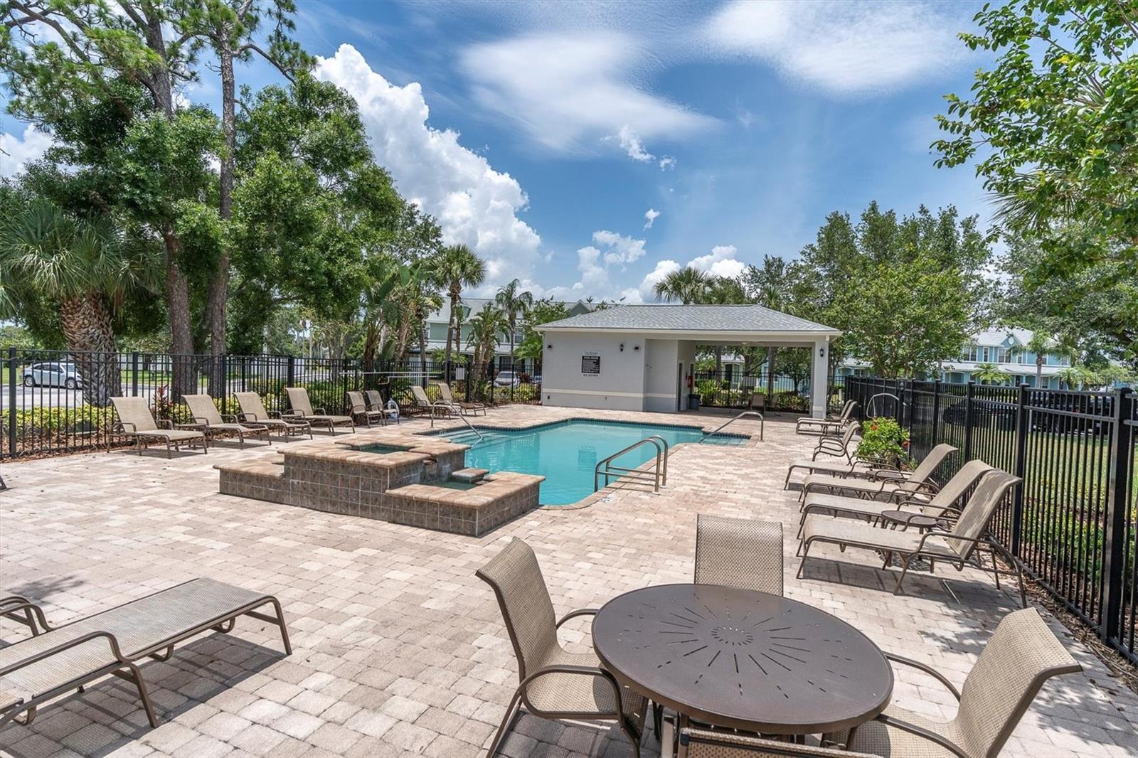 11617 COLONY LAKE DR