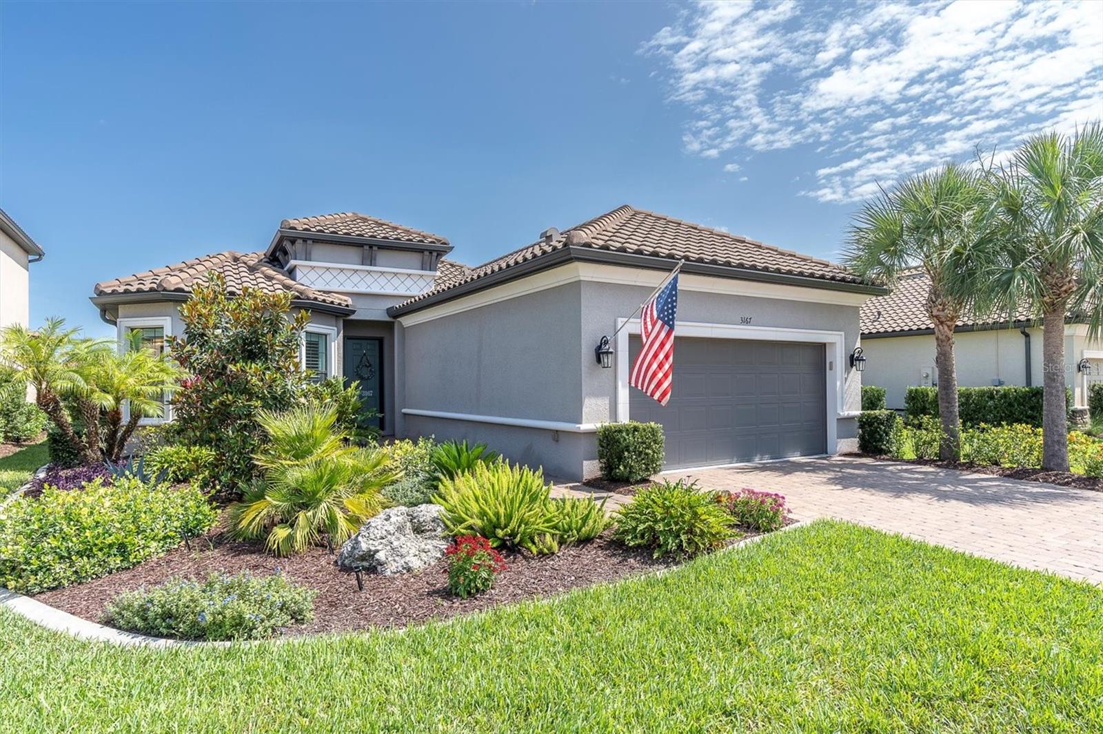 3167 FORSYTHIA DR