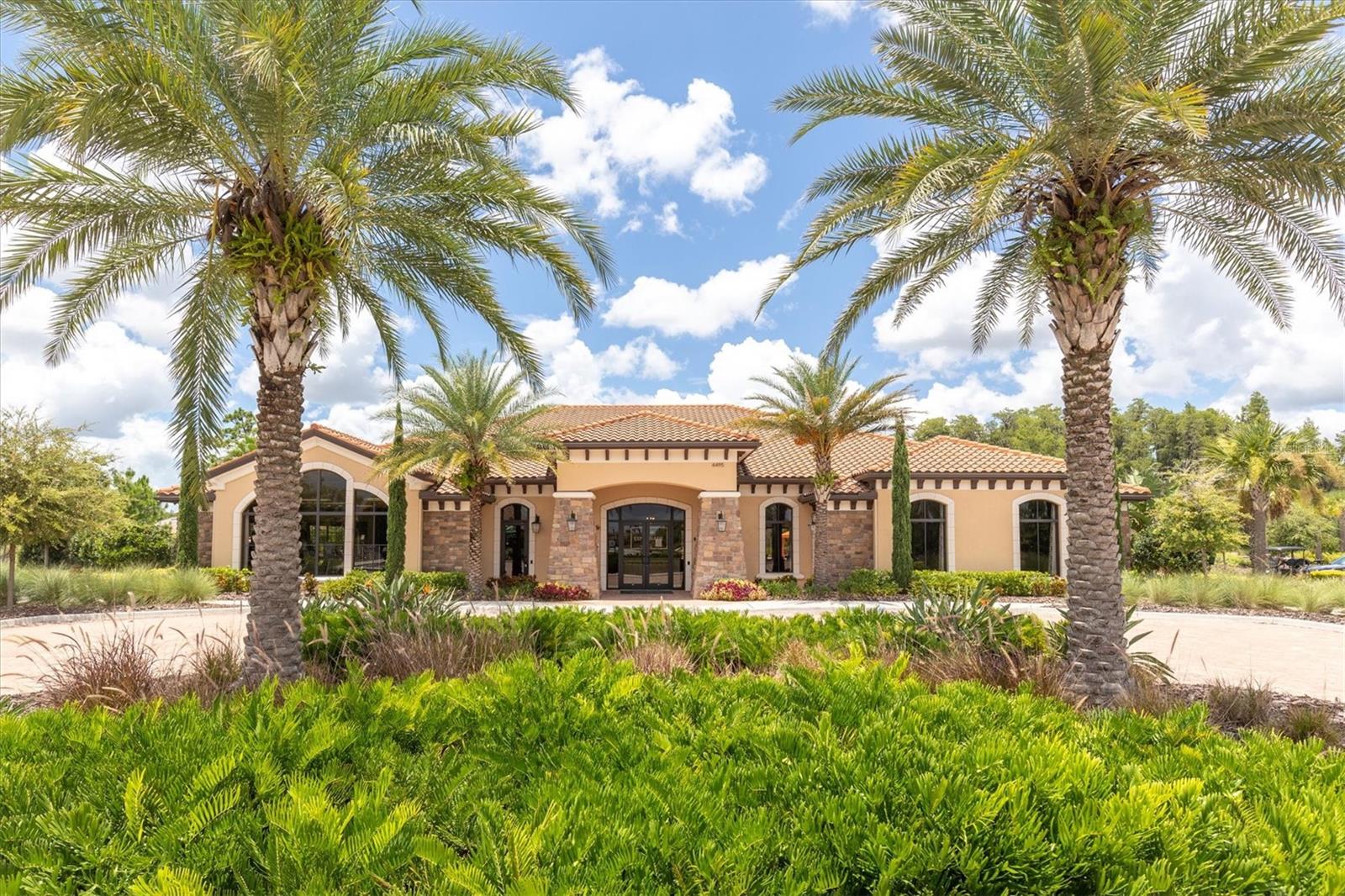 3167 FORSYTHIA DR