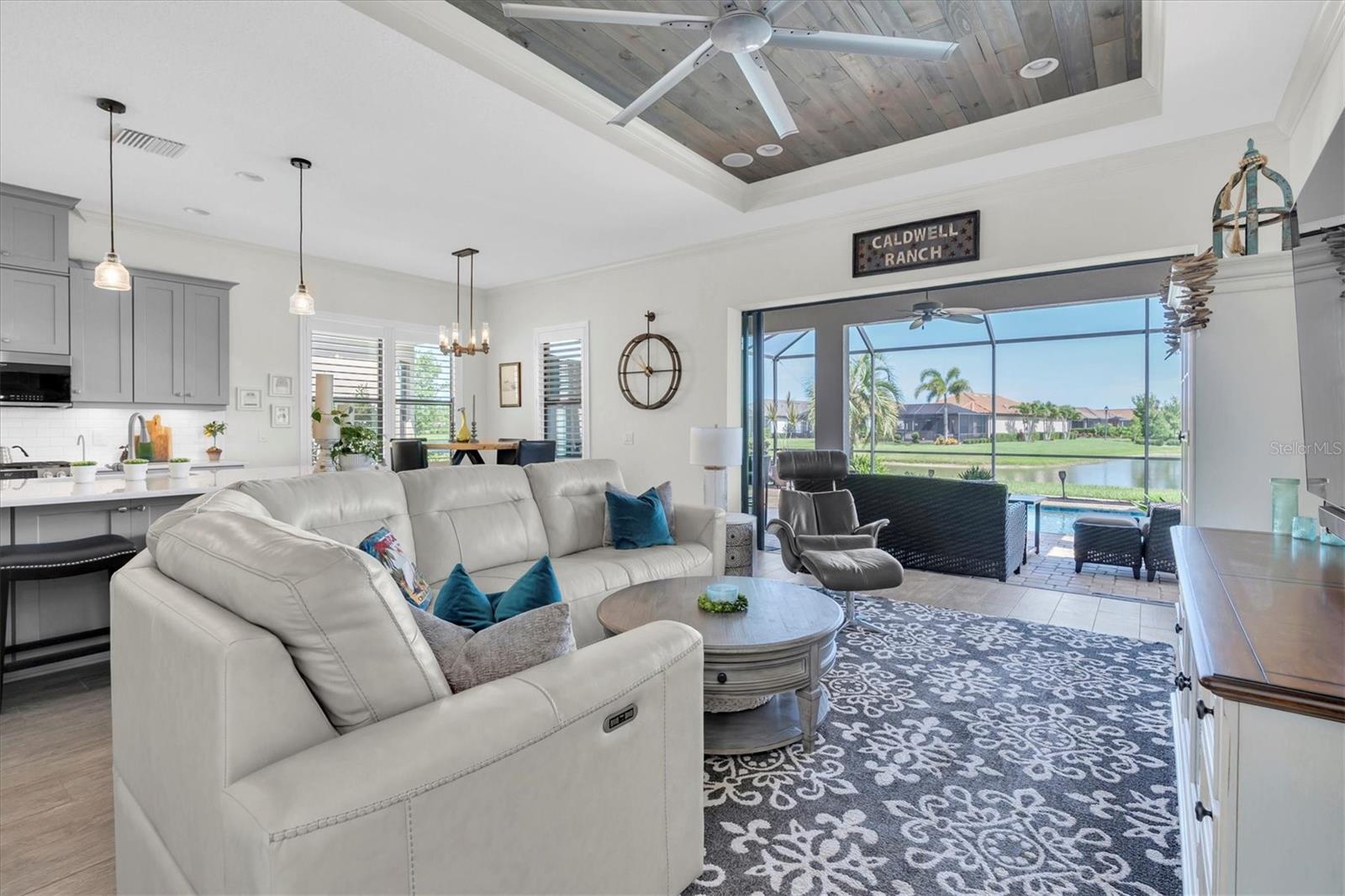 3167 FORSYTHIA DR