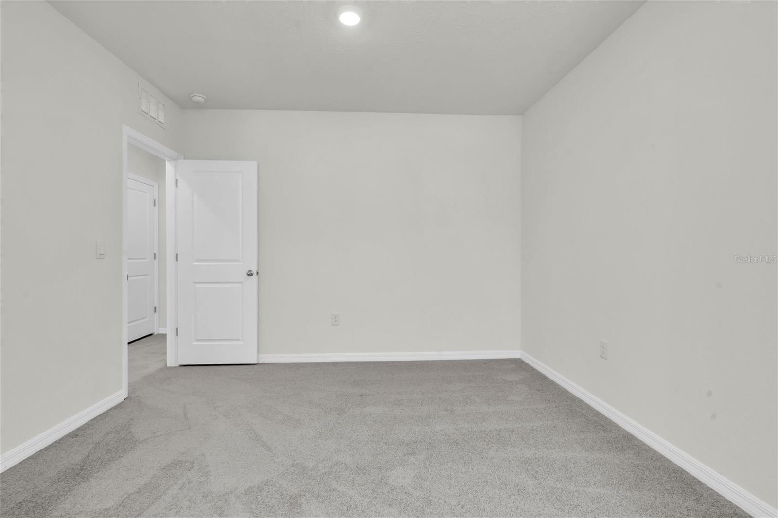 33036 FROSTED CLOVER WAY