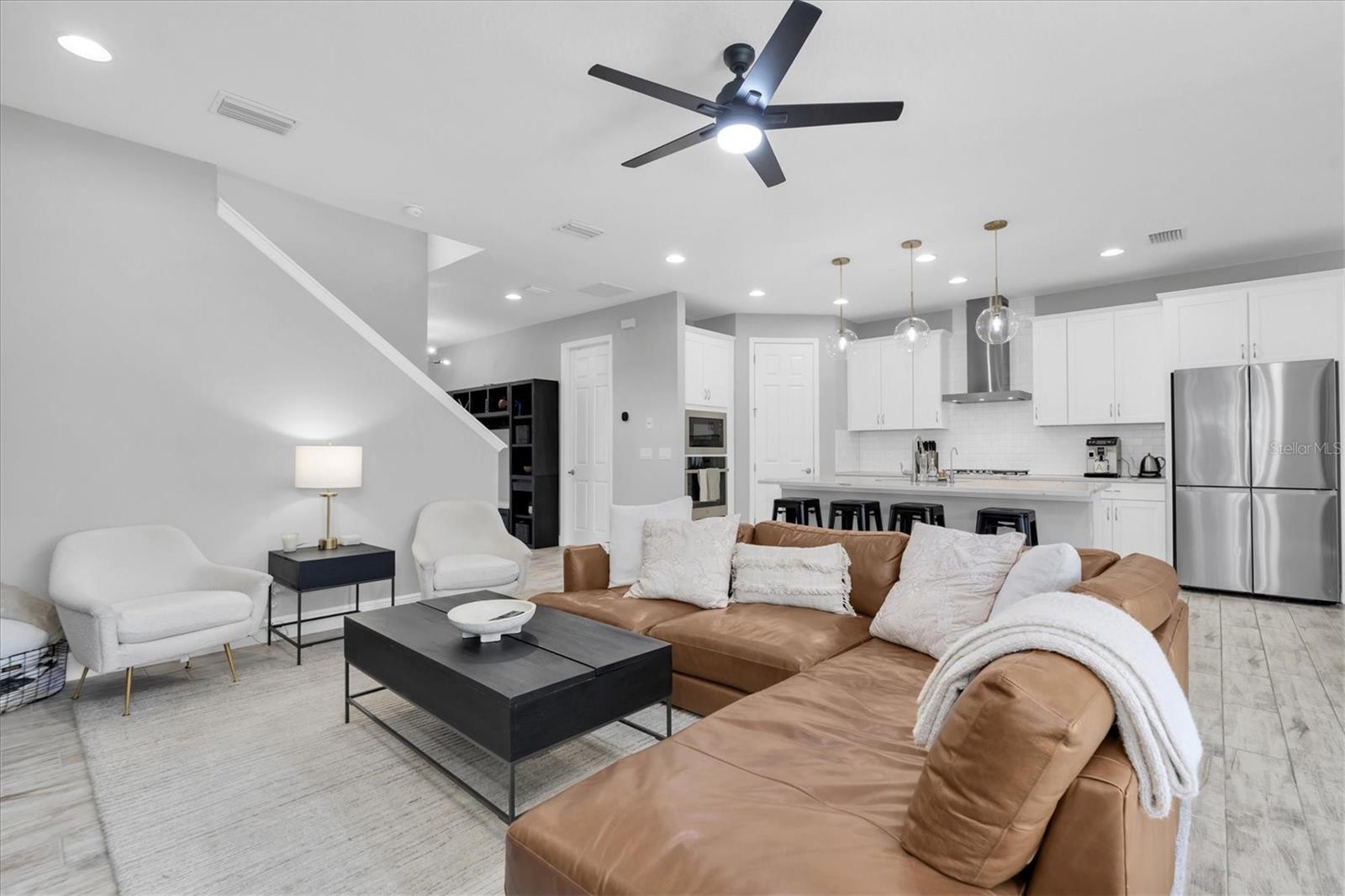 4012 BURDICK LOOP
