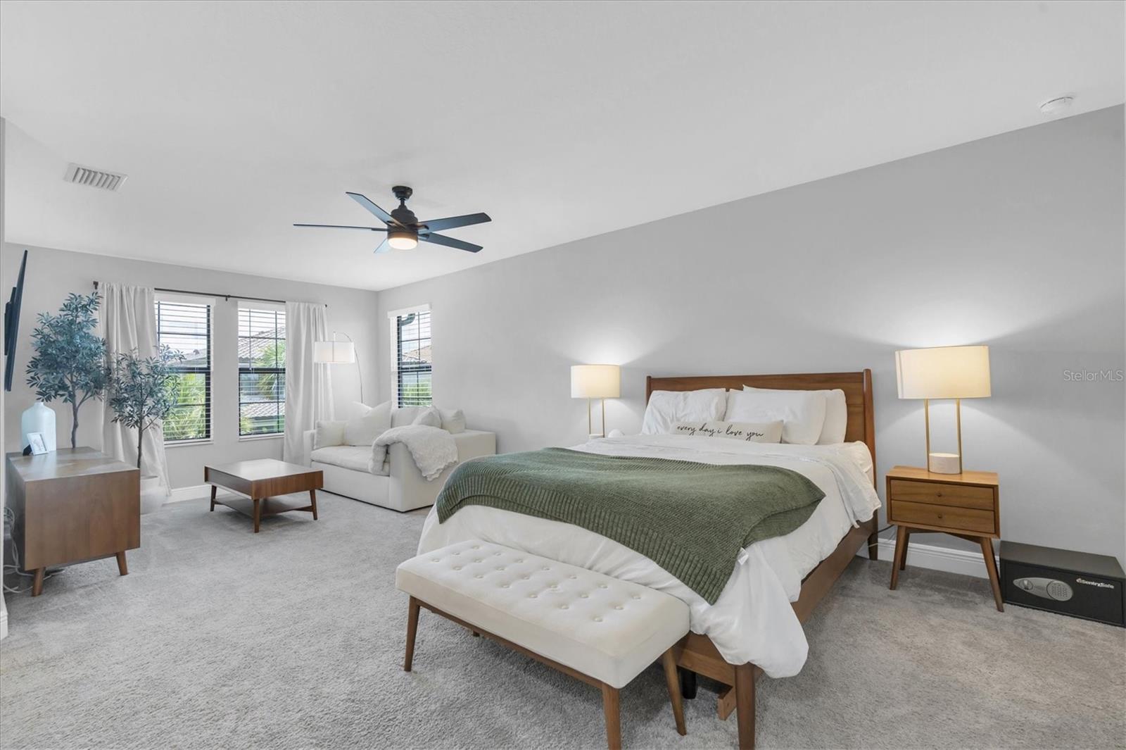 4012 BURDICK LOOP