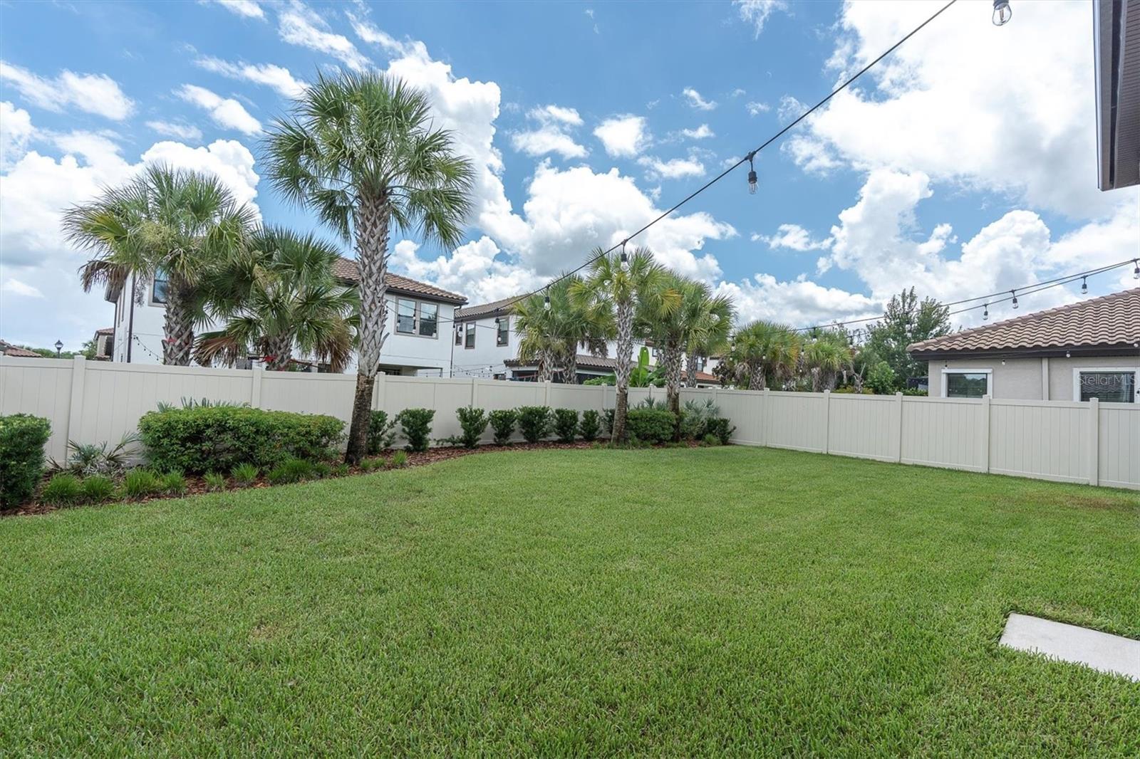 4012 BURDICK LOOP