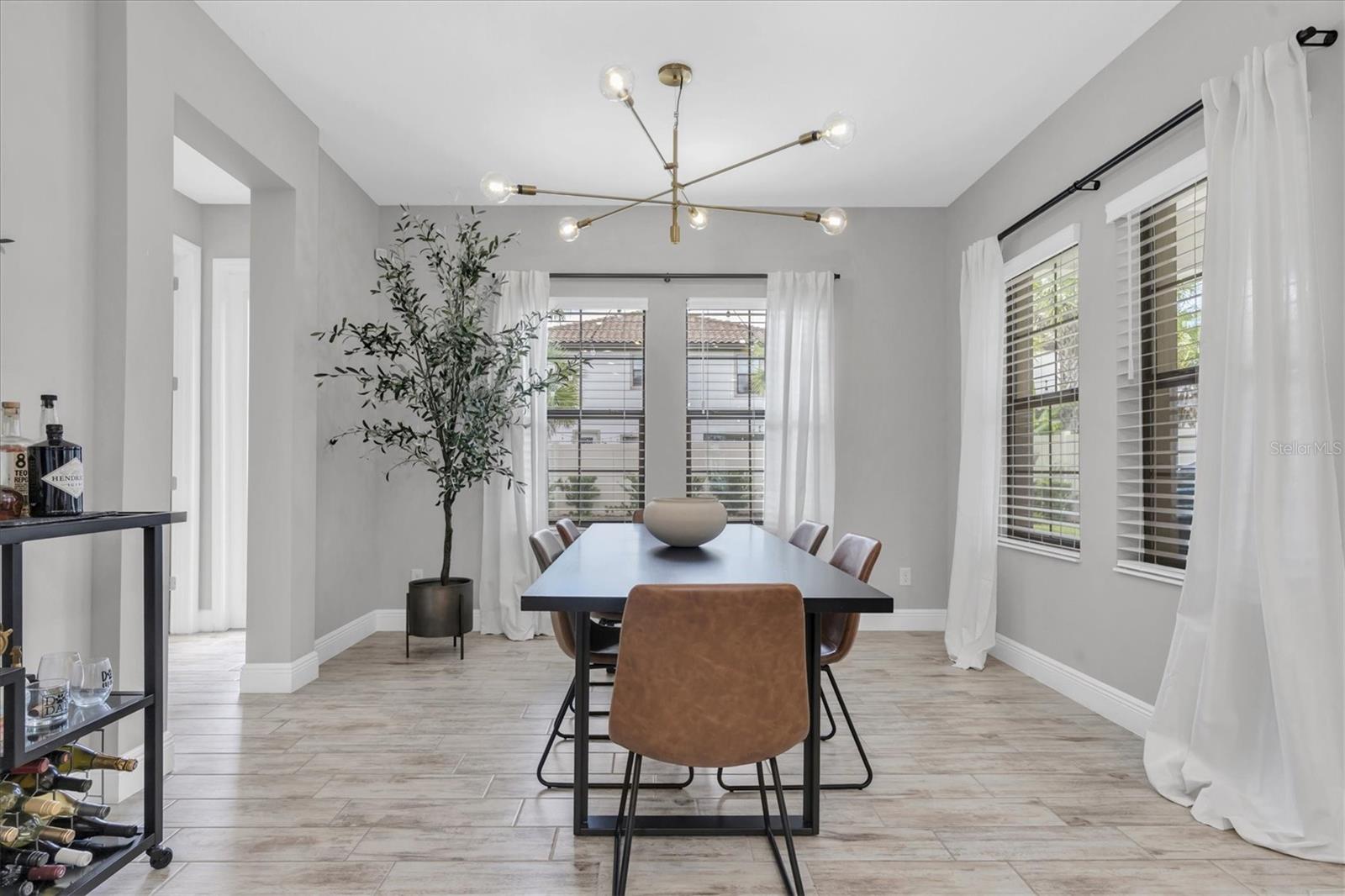 4012 BURDICK LOOP