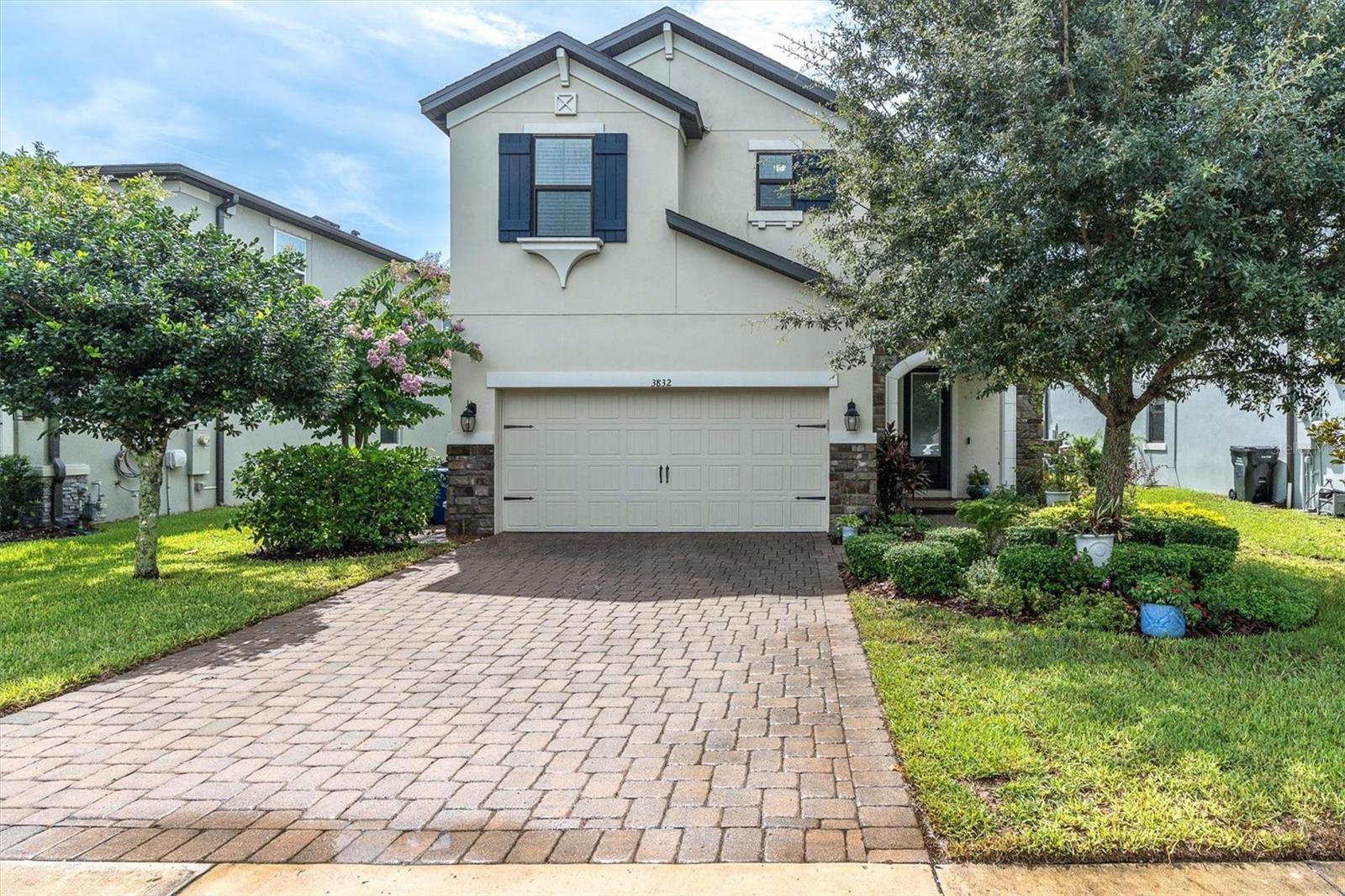 3832 VILLAMORE LN