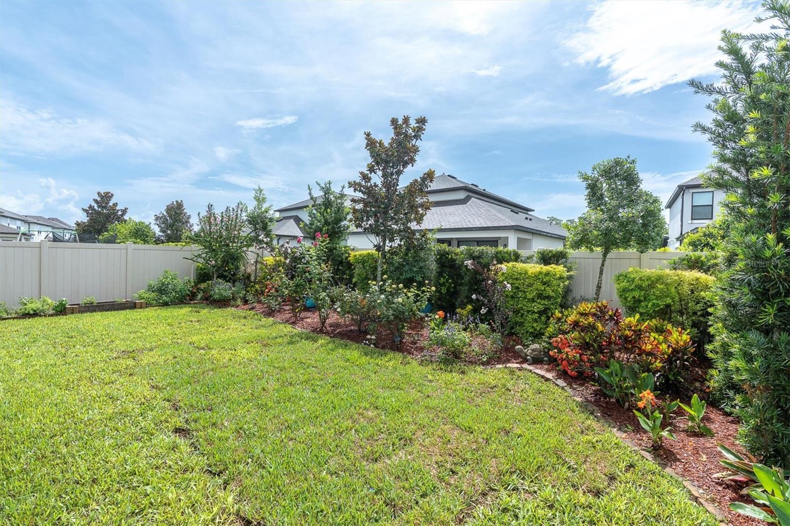 3832 VILLAMORE LN