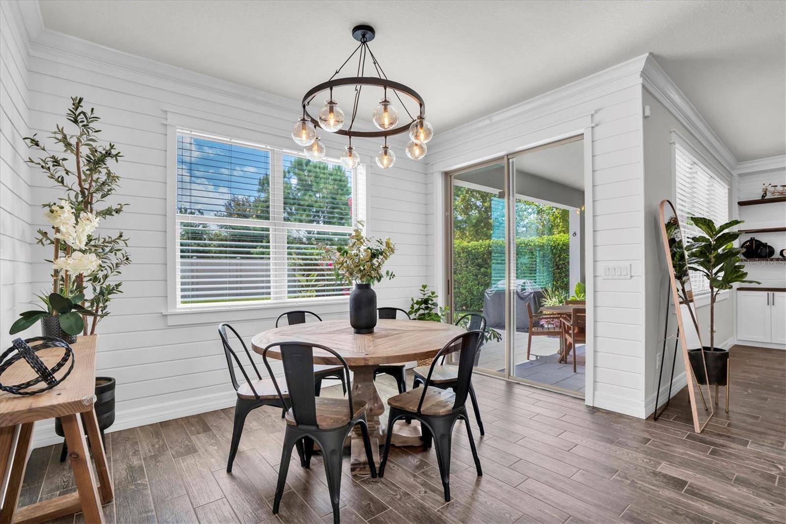 2516 WHITTLER BR