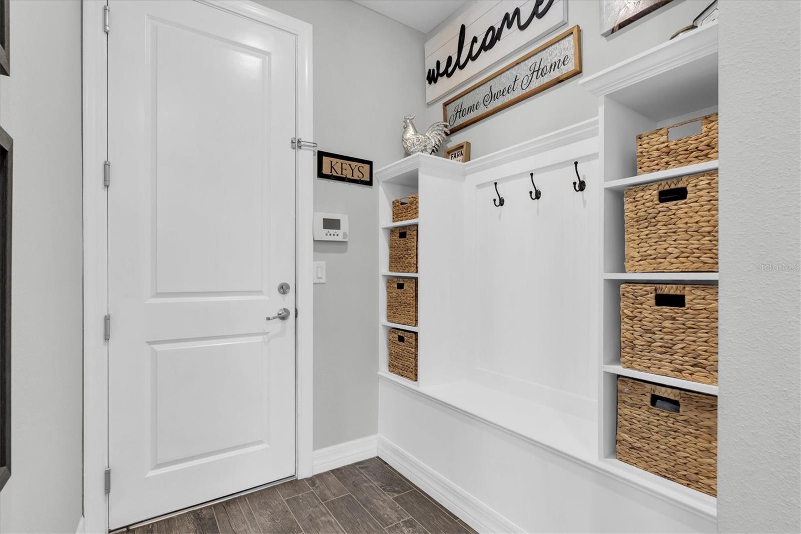 2516 WHITTLER BR