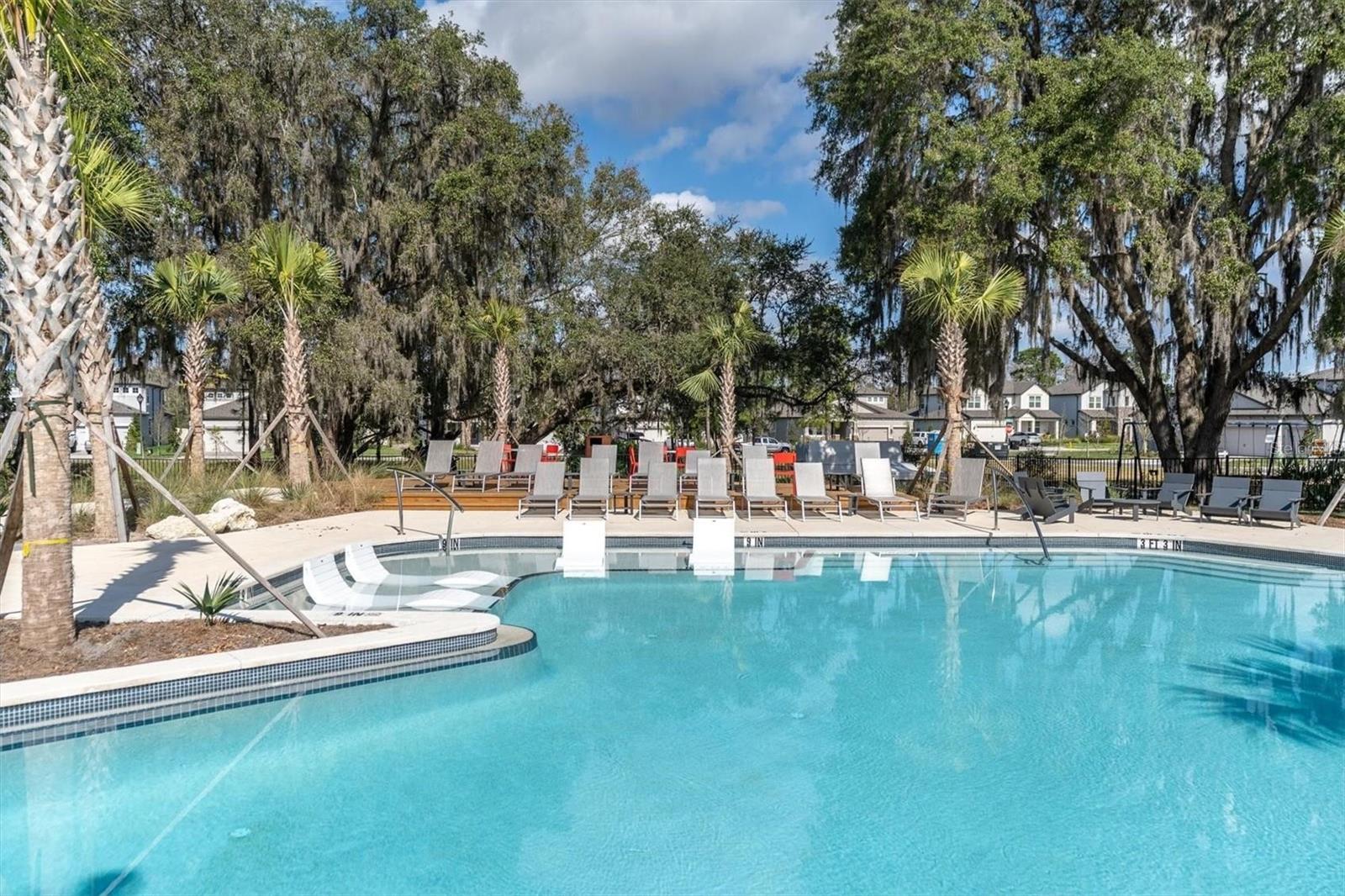 2516 WHITTLER BR