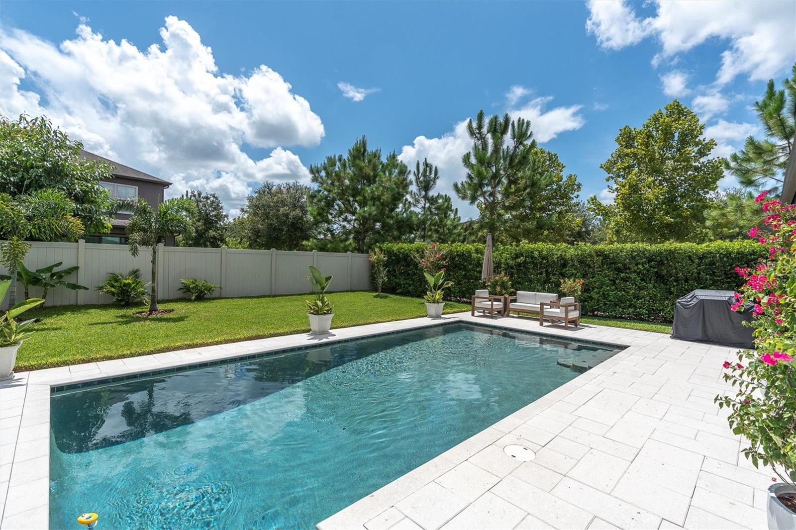 2516 WHITTLER BR