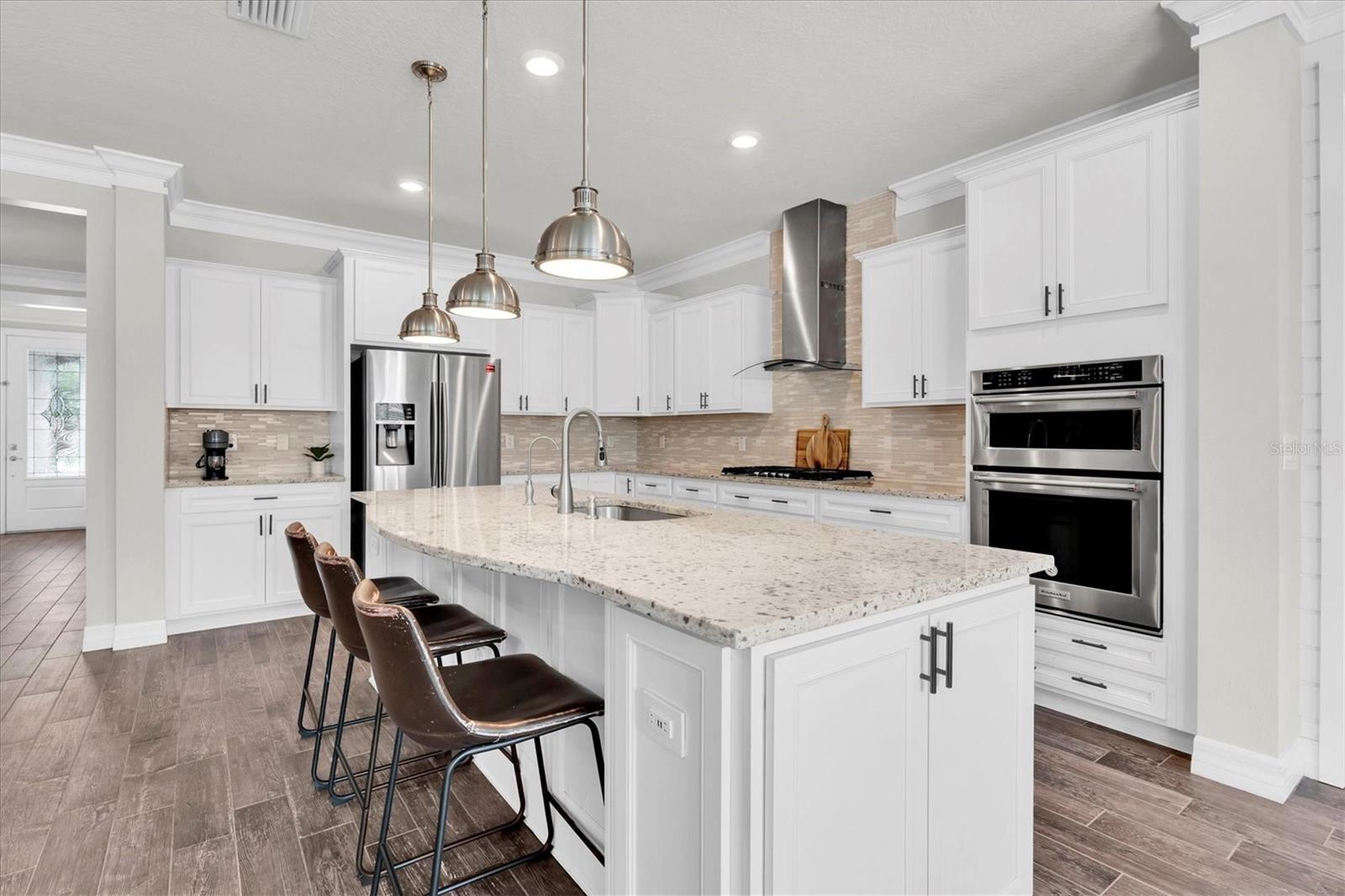 2516 WHITTLER BR