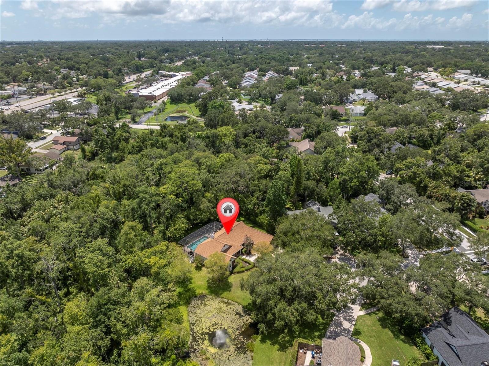 300 CASCADE LN