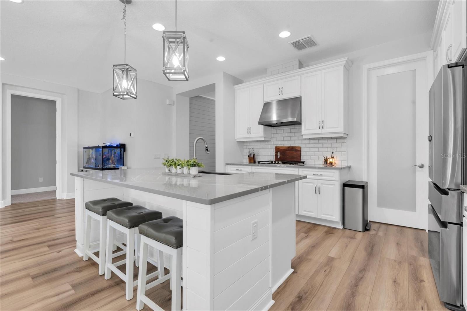 12148 HOMESTEADER AVE