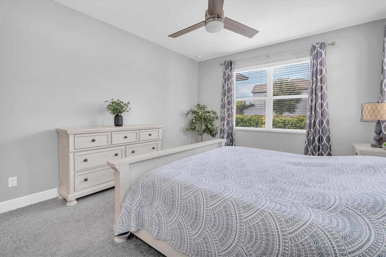 12148 HOMESTEADER AVE