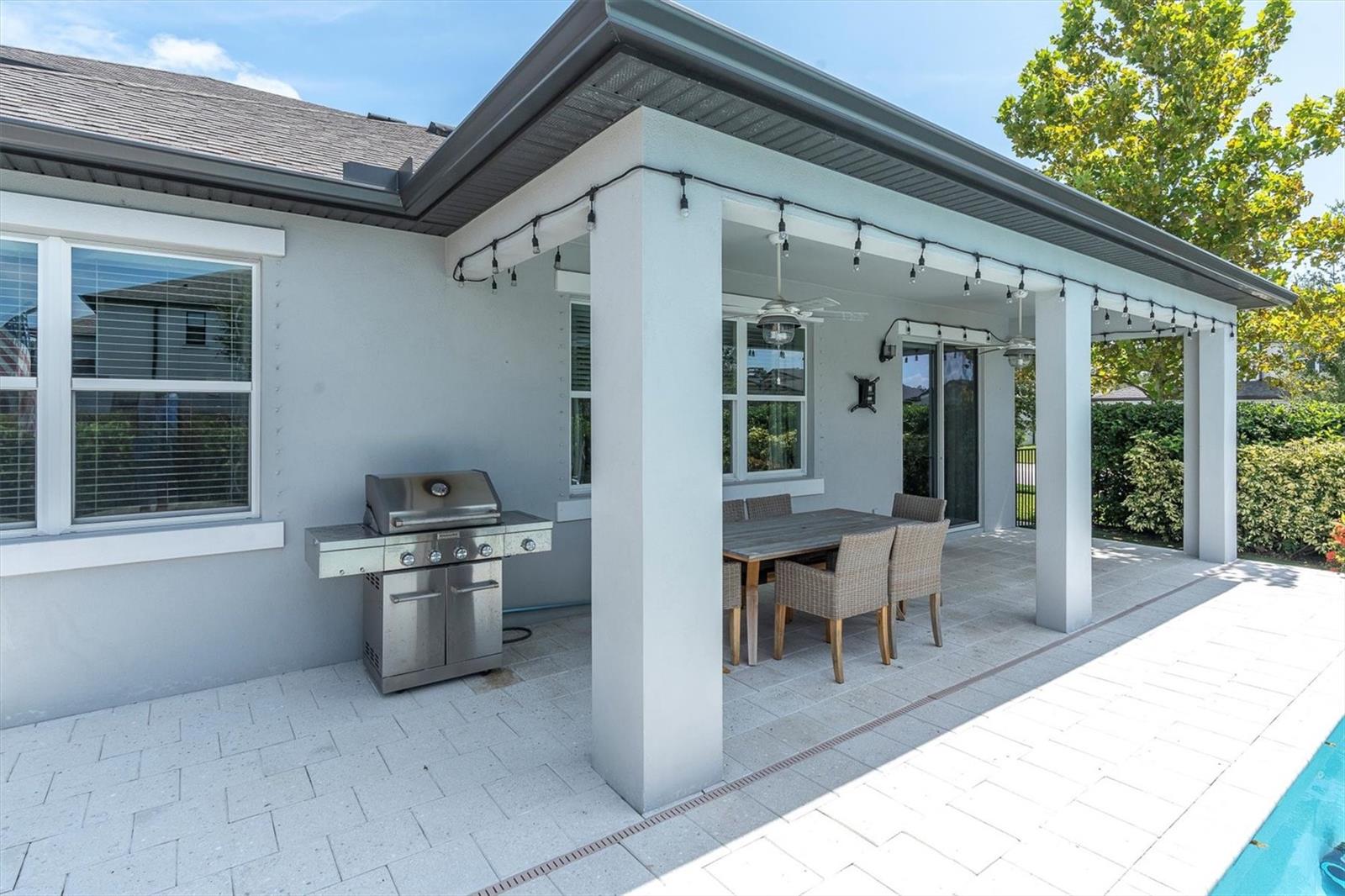 12148 HOMESTEADER AVE