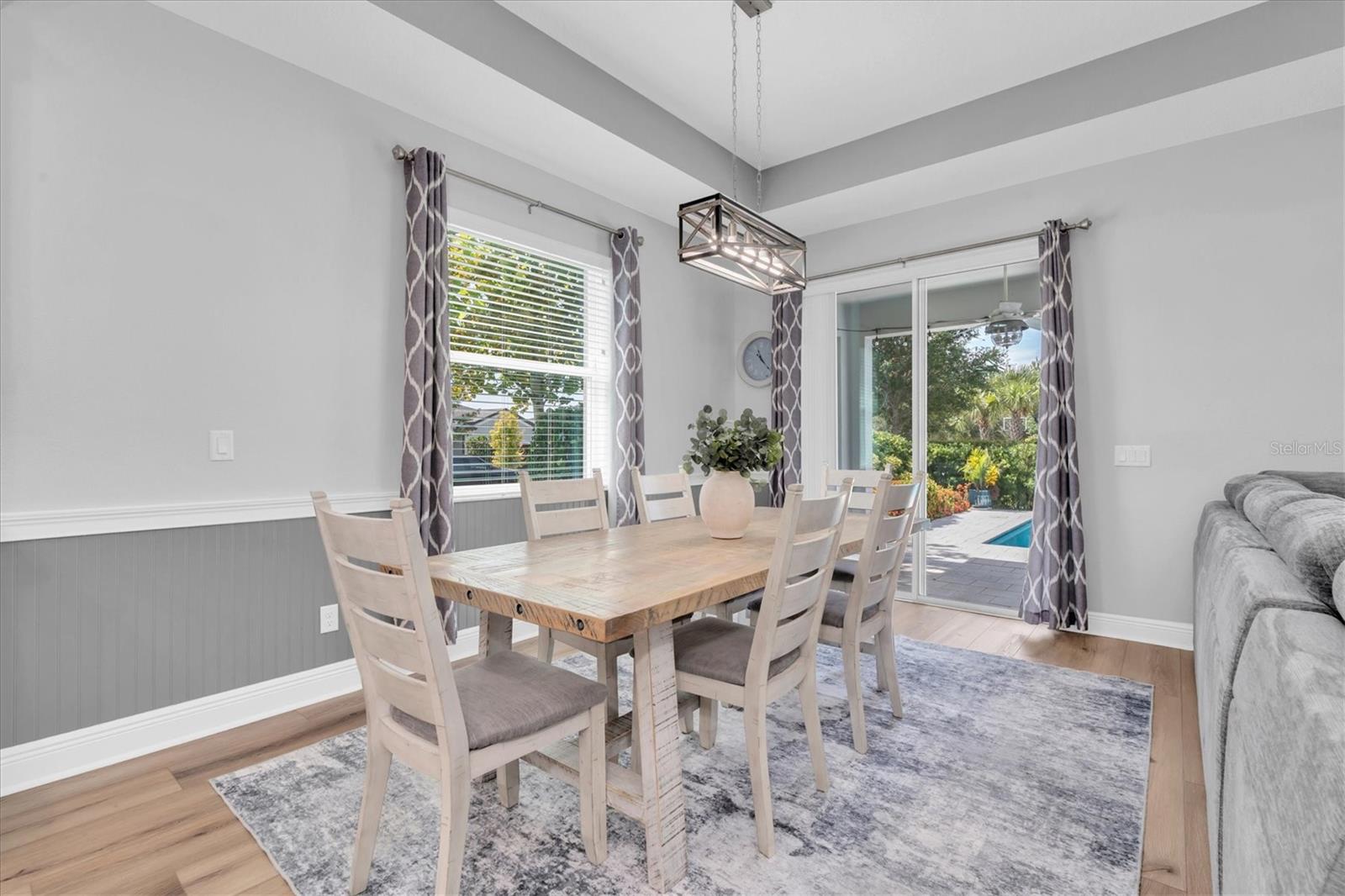 12148 HOMESTEADER AVE