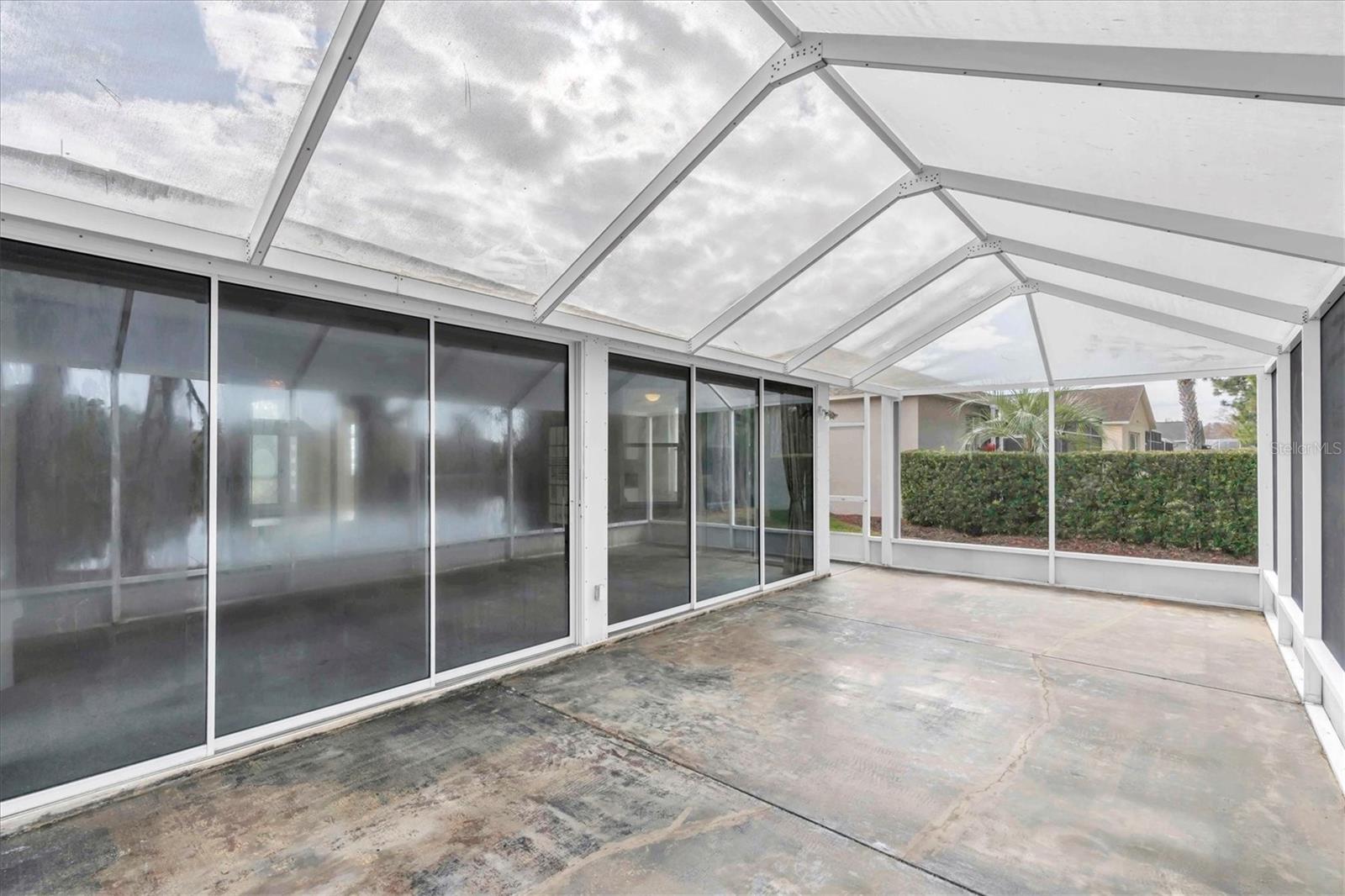 1553 MORNING ROSE PL