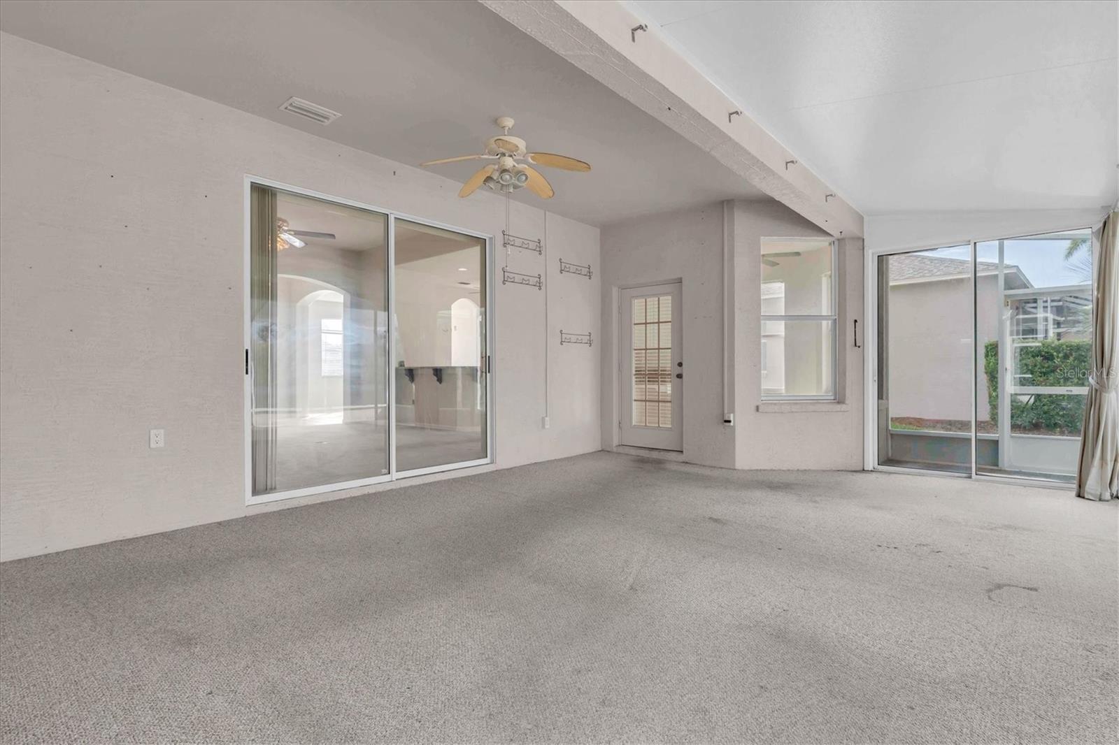 1553 MORNING ROSE PL