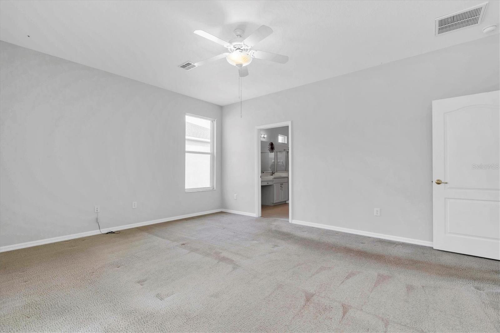 1553 MORNING ROSE PL